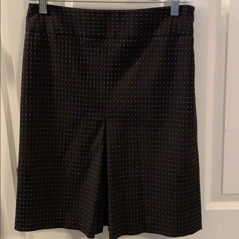 LOFT Polka Dot Print Front Pleat Skirt - Size 4